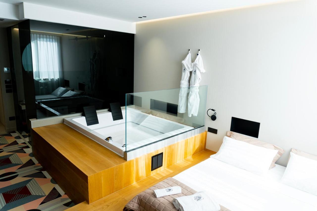 Zoe Luxury Suites Catania Esterno foto