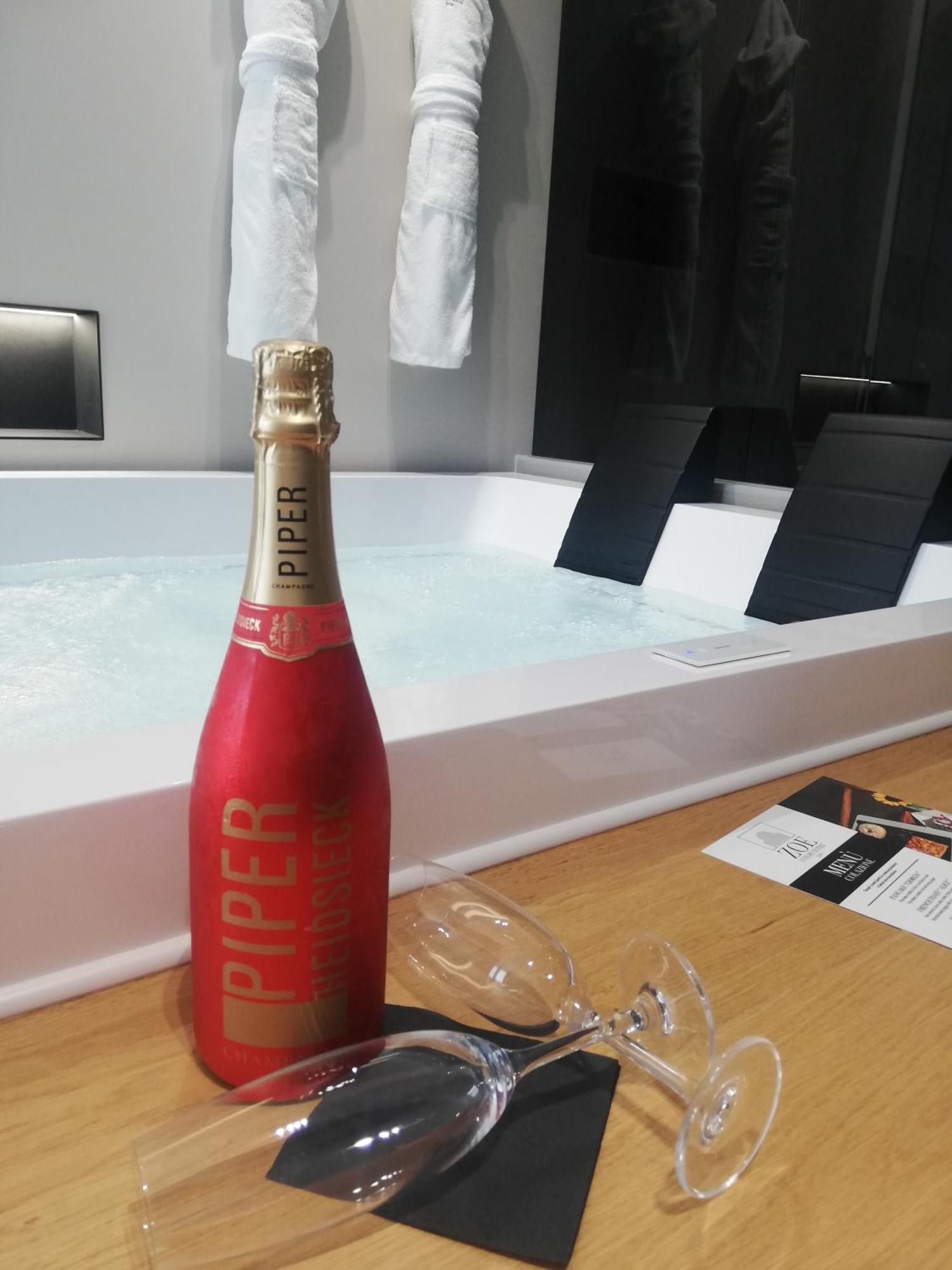 Zoe Luxury Suites Catania Esterno foto