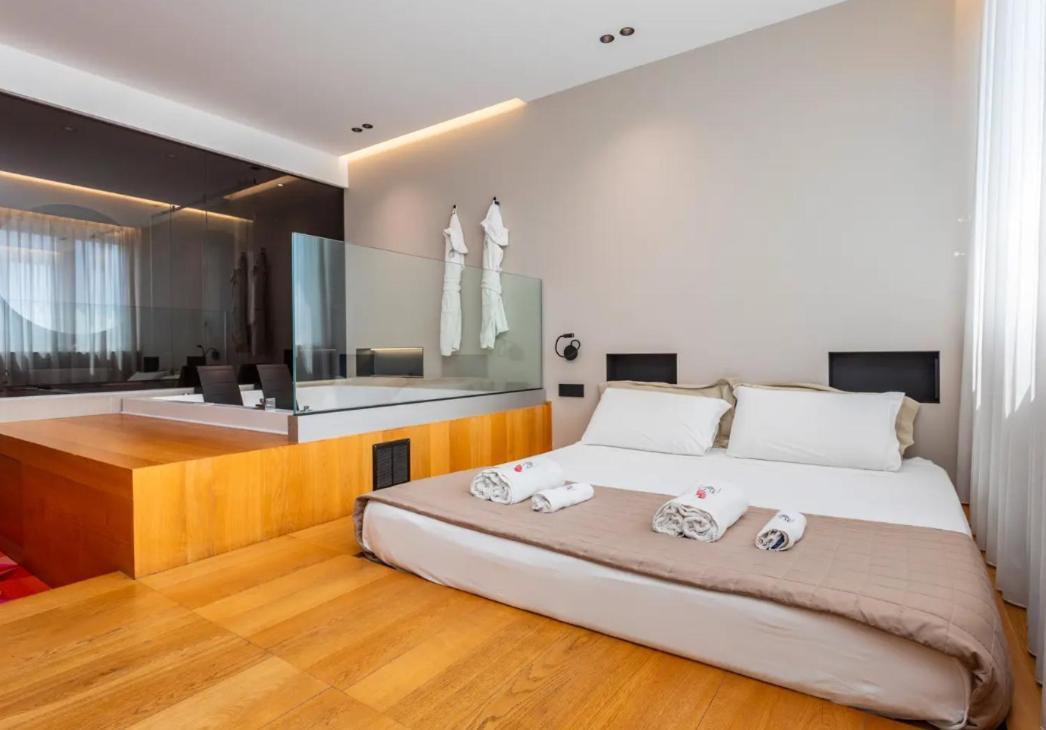Zoe Luxury Suites Catania Esterno foto